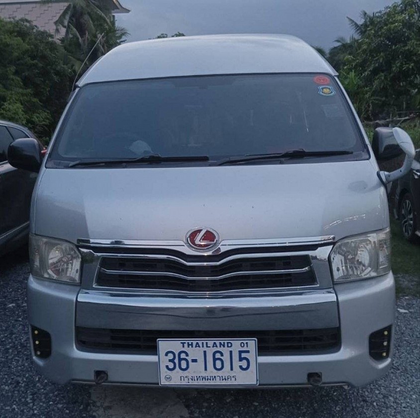 Comfortable Private Van Service from Don Mueang Airport to Hua Hin