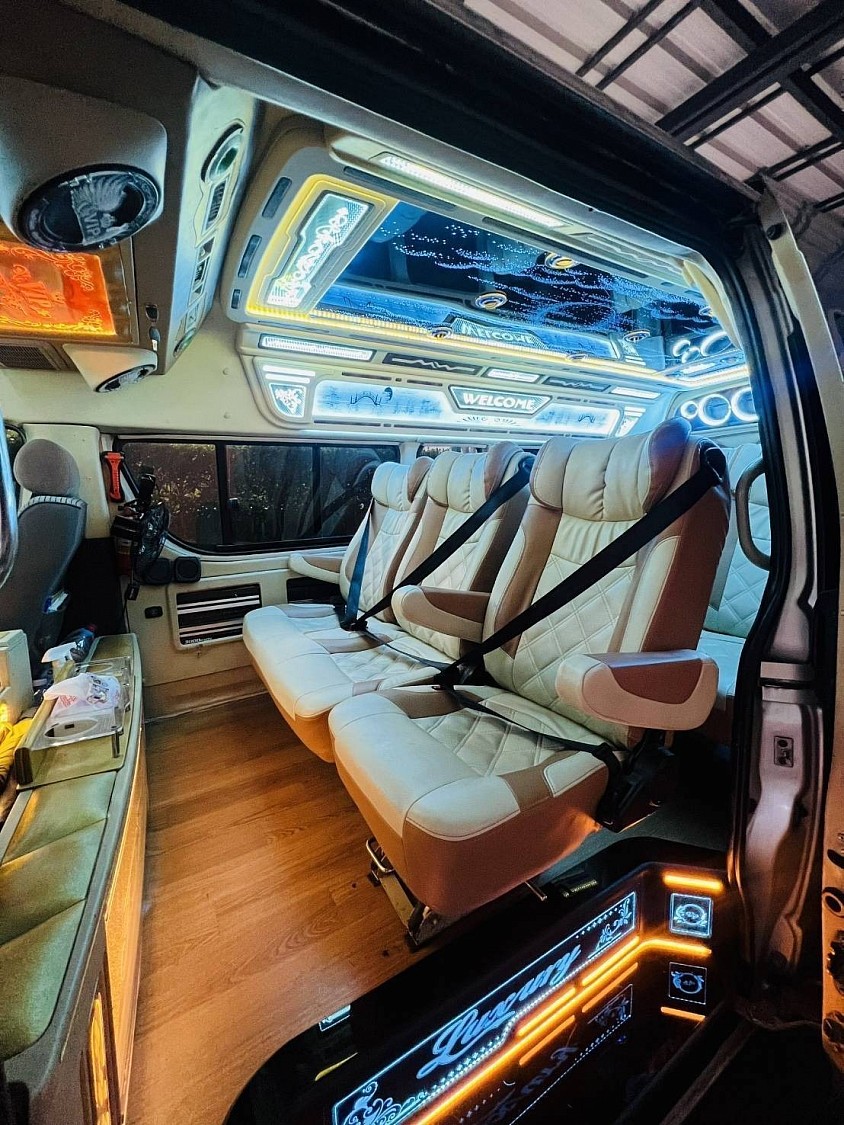 Professional Driver for Private Hua Hin Transfer Service